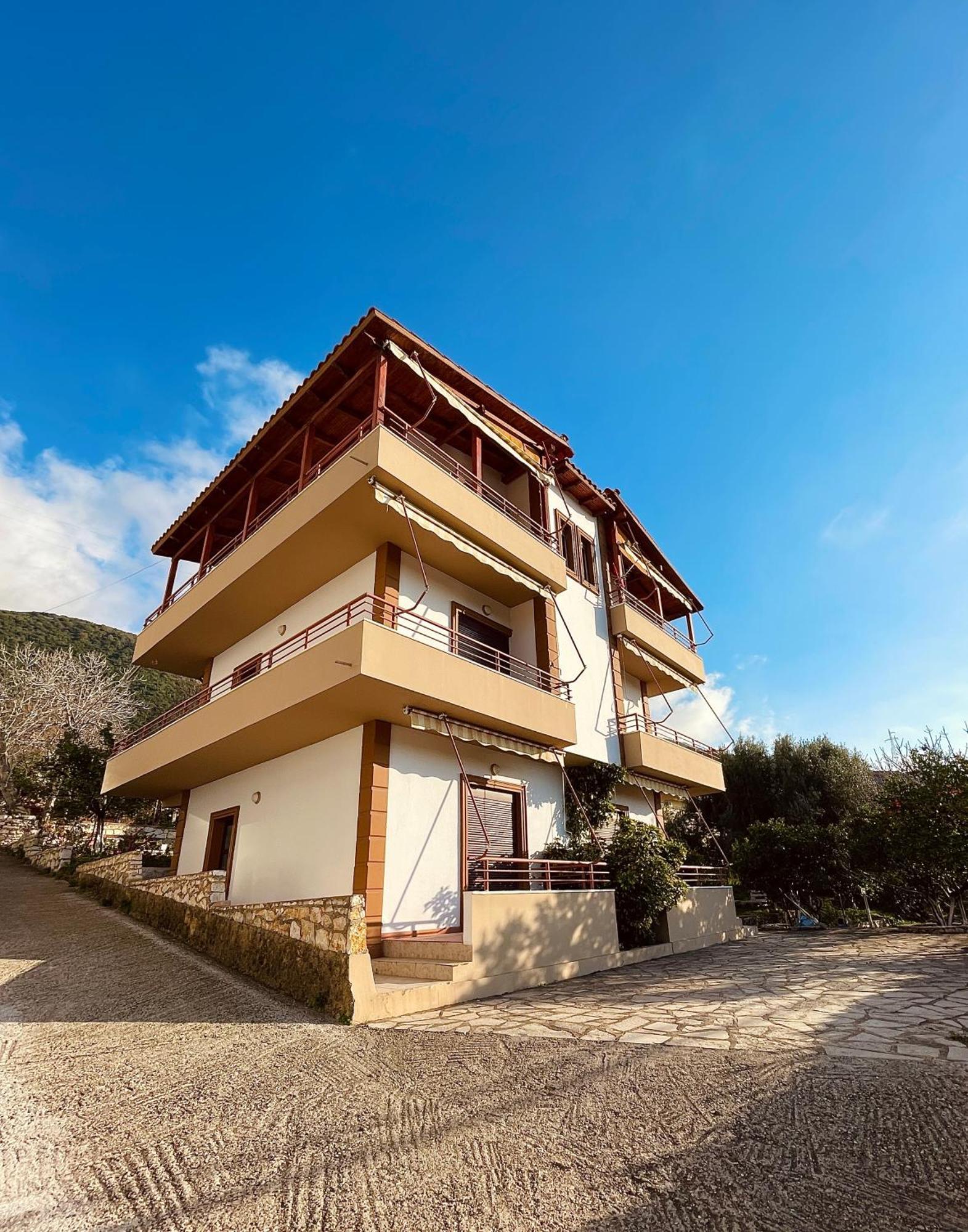 Vila Toskaj Vlorë Exterior foto